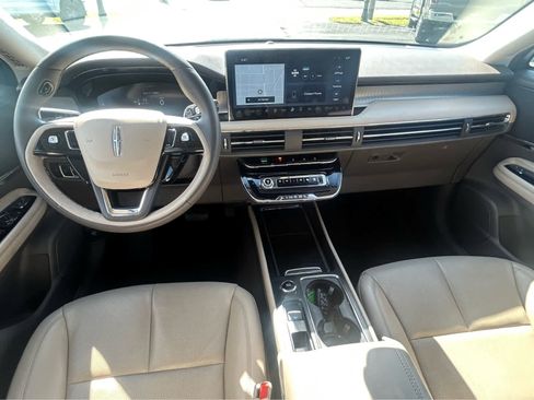 Used 2023 Lincoln Corsair FWD w/ Equipment Group 101A image 17