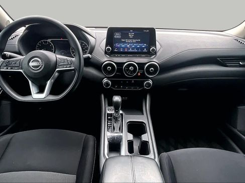 Used 2024 Nissan Sentra SV FWD image 16