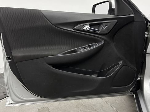 Used 2020 Chevrolet Malibu LT FWD image 10