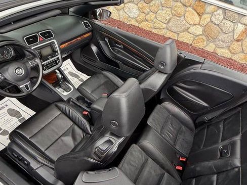 Used 2012 Volkswagen Eos Lux image 35