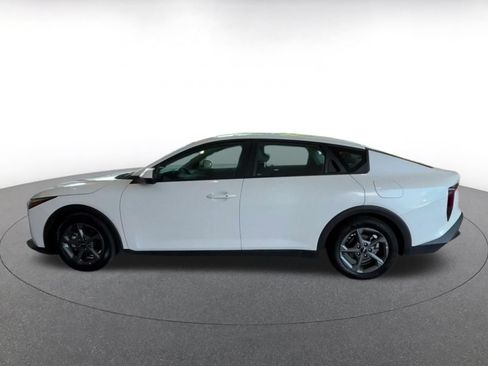 Used 2025 Kia K4 FWD image 8