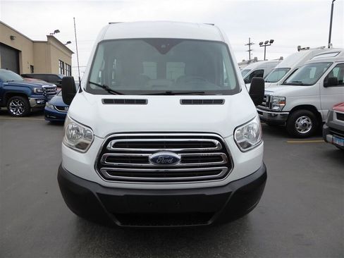 Used 2019 Ford Transit 350 XLT image 2