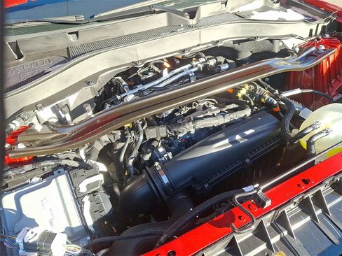 Used 2025 Ford Explorer ST-Line image 28