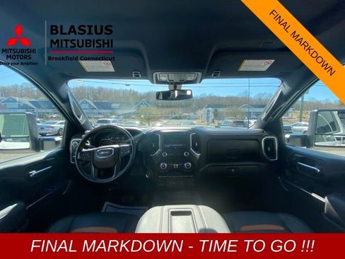 Used 2022 GMC Sierra 3500 AT4 w/ Gooseneck/5TH Wheel Package image 18