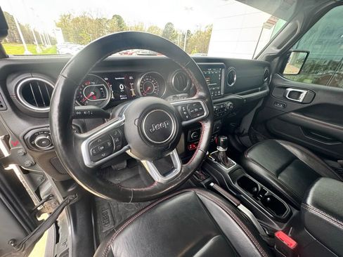 Used 2020 Jeep Wrangler Unlimited Rubicon w/ Quick Order Package 28Y Recon AWD/4WD image 13