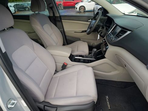 Used 2018 Hyundai Tucson SEL image 33
