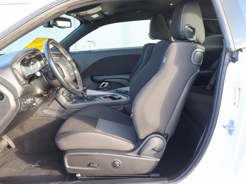 Used 2023 Dodge Challenger GT image 7