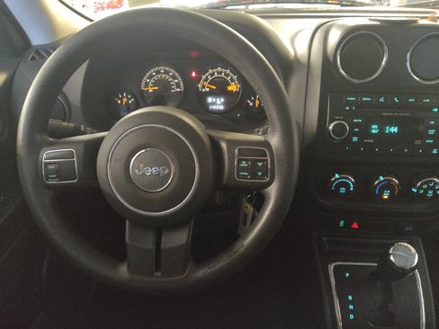 Used 2016 Jeep Patriot Sport w/ Power Value Group image 22