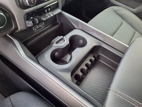 Used 2023 RAM 1500 Big Horn AWD/4WD image 25
