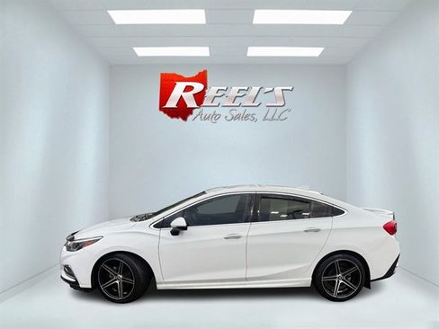 Used 2016 Chevrolet Cruze Premier FWD image 36