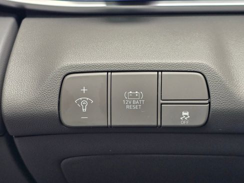 New 2025 Hyundai Elantra SEL image 22