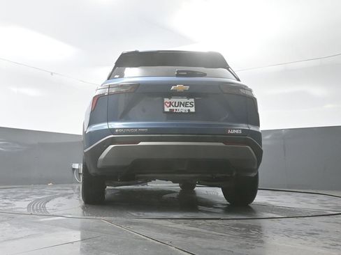 Used 2025 Chevrolet Equinox LT AWD/4WD image 56