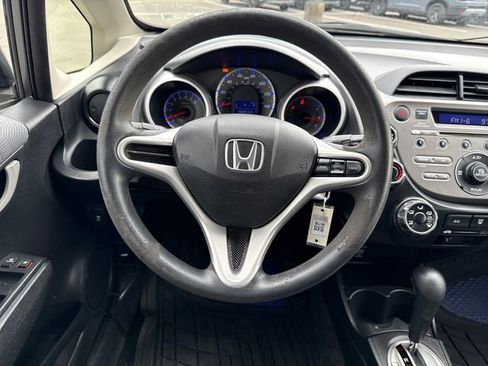 Used 2013 Honda Fit image 18