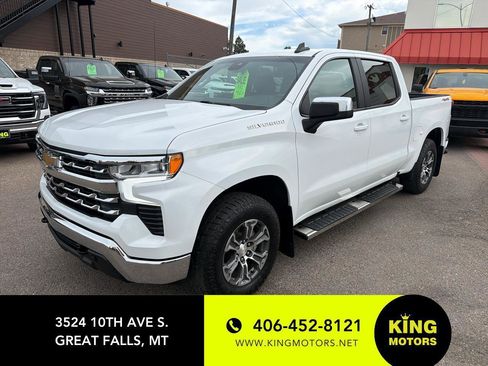 Used 2022 Chevrolet Silverado 1500 LT AWD/4WD image 1