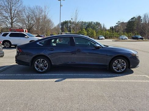 Used 2024 Honda Accord EX-L image 9