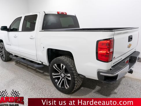 Used 2017 Chevrolet Silverado 1500 LT AWD/4WD image 3