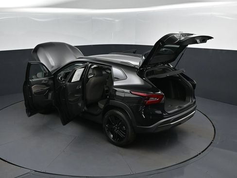 New 2026 Chevrolet Trax ACTIV w/ Driver Confidence Package FWD image 47