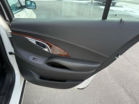 Used 2013 Buick LaCrosse Leather image 15