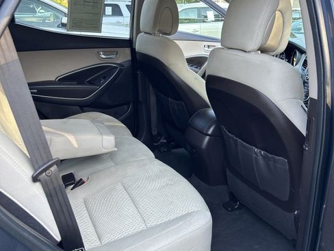 Used 2017 Hyundai Santa Fe Sport AWD/4WD image 16