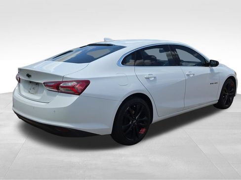 Used 2021 Chevrolet Malibu LT w/ Leather Package FWD image 5