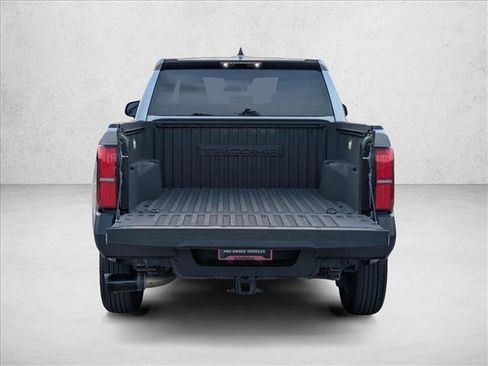 Used 2025 Toyota Tacoma SR AWD/4WD image 6