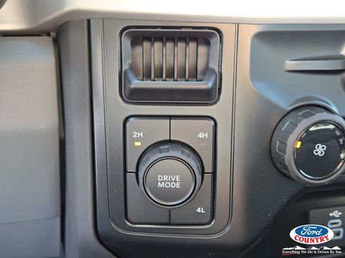 New 2026 Ford F250 XL AWD/4WD image 14