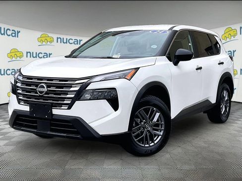 Certified 2024 Nissan Rogue S AWD/4WD image 3