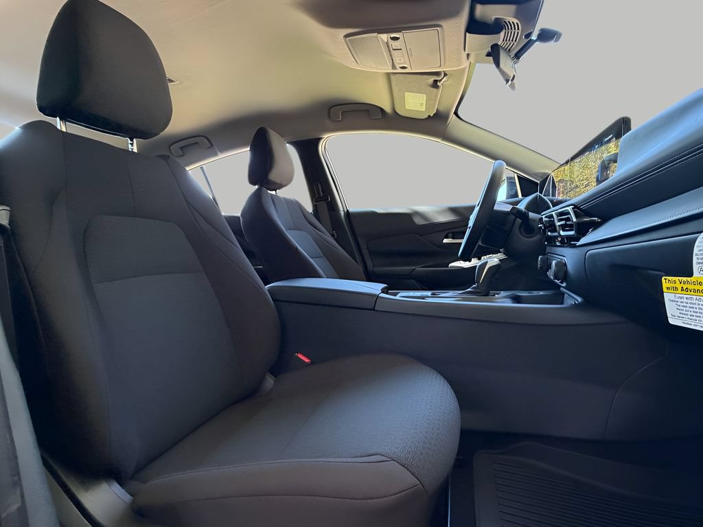 New 2027 Nissan Sentra S w/ S Cold Weather Package FWD image 9