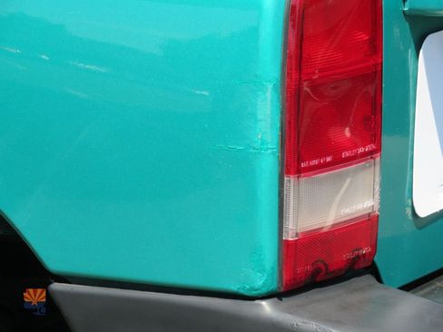 Used 1995 Geo Tracker 2WD 2-Door image 32