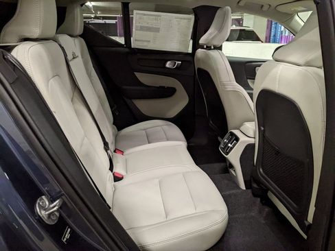 New 2026 Volvo XC40 B5 Ultra w/ Protection Package Premier image 25