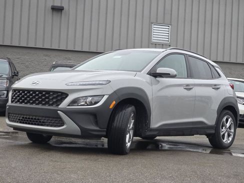Used 2023 Hyundai Kona SEL w/ Convenience Package image 12