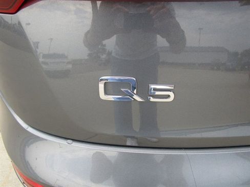 Used 2018 Audi Q5 Prestige image 56