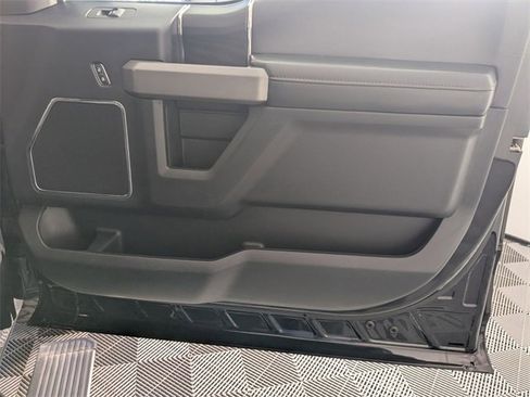 Used 2019 Ford F150 Platinum image 37