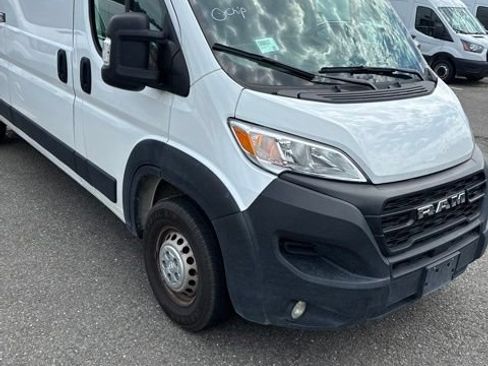 Used 2025 RAM ProMaster 2500 w/ Convenience Group FWD image 7
