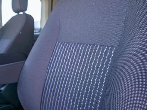 Used 2018 Ford Transit 350 XL image 24