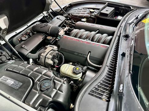 Used 2001 Chevrolet Corvette Convertible w/ Preferred Equipment Group2 image 22