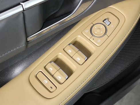 Used 2020 Hyundai Sonata Limited FWD image 23
