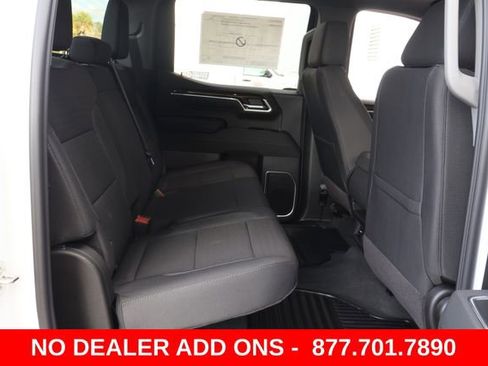 New 2026 GMC Sierra 1500 SLE w/ Max Trailering Package AWD/4WD image 16