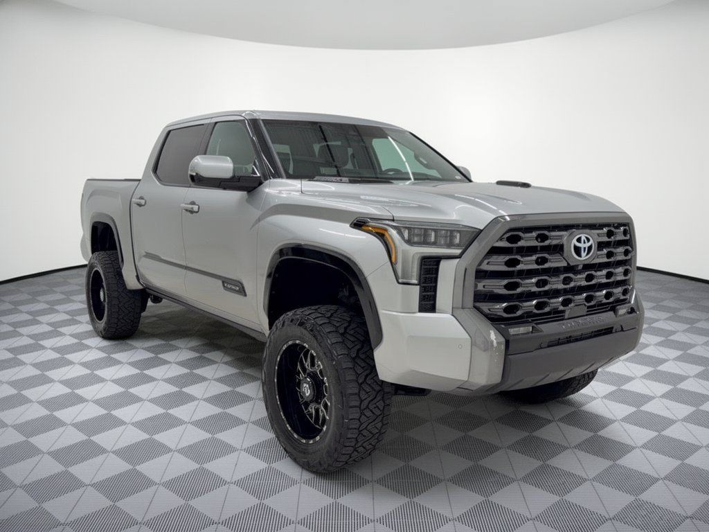 Used 2022 Toyota Tundra Platinum w/ Advanced Package AWD/4WD image 7