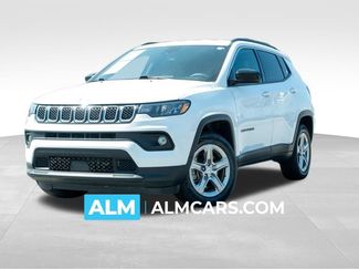 Used 2024 Jeep Compass Latitude video 1