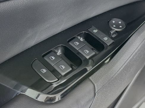 Used 2024 Kia Sportage EX FWD image 30