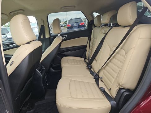 Used 2021 Ford Edge SEL w/ Convenience Package AWD/4WD image 14