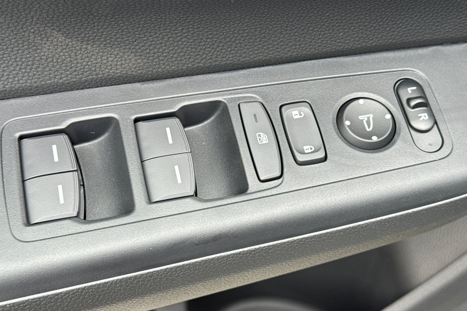 New 2027 Honda CR-V Sport-L image 27