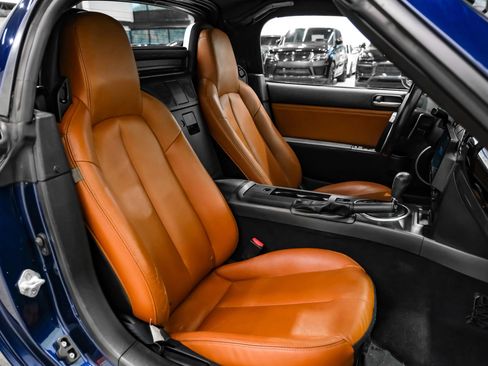 Used 2008 MAZDA MX-5 Miata Grand Touring w/ Premium Pkg RWD image 36