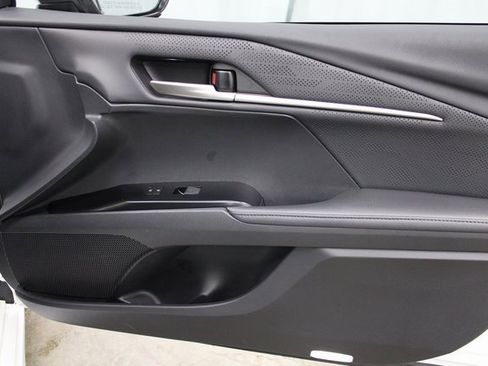 Used 2025 Toyota Camry XSE image 26