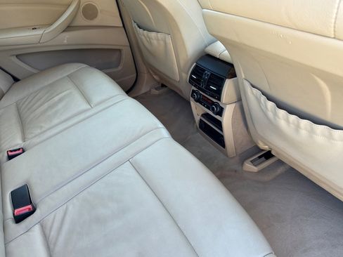 Used 2011 BMW X5 xDrive35i image 31