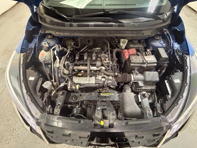 Used 2023 Nissan Kicks SR w/ Interior Electronics Package FWD image 13