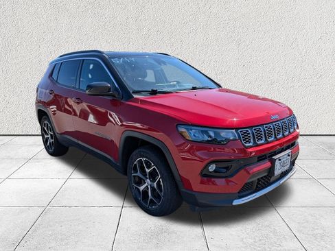 Used 2024 Jeep Compass Limited AWD/4WD image 1