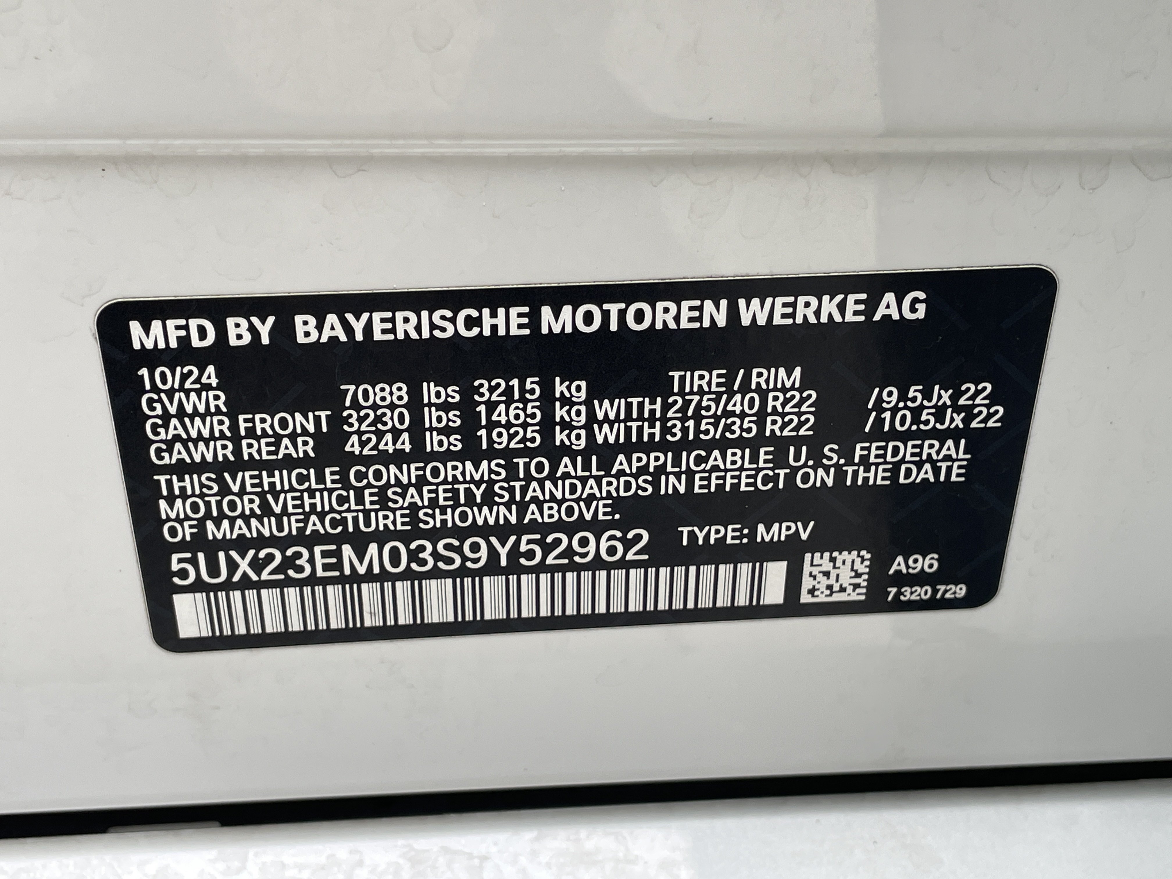 Used 2025 BMW X7 xDrive40i w/ M Sport Package AWD/4WD image 35