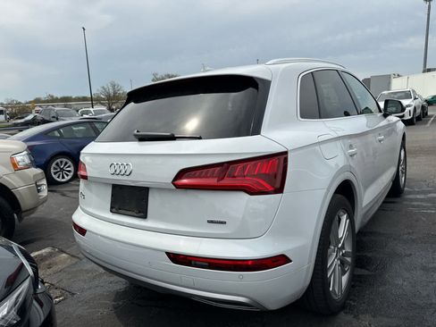 Used 2019 Audi Q5 2.0T Premium Plus w/ Premium Plus Package image 7